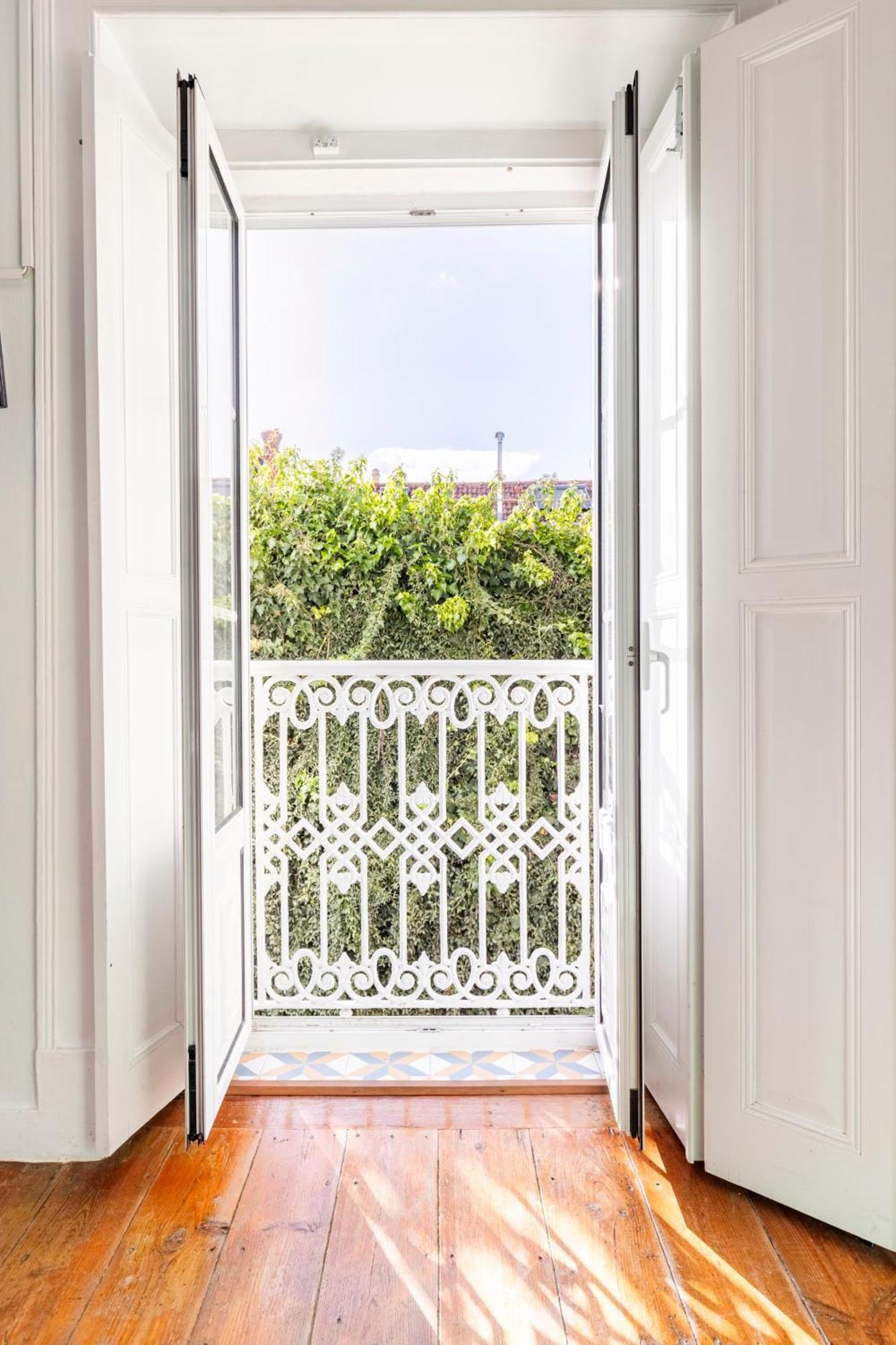 Avenida Da Liberdade Area, Bright And Newly Renovated 2 Bedroom Apartment, Lisbon Historical Center Exterior foto